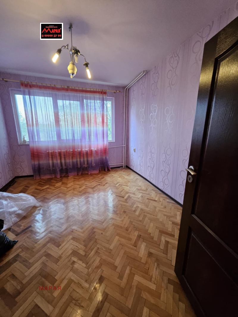 Продаја  2 спаваће собе Русе , Вазраждане , 85 м2 | 67560840 - слика [11]