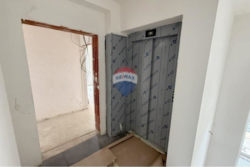 Продава 3-СТАЕН, гр. Варна, Бриз, снимка 10 - Апартаменти - 52119326