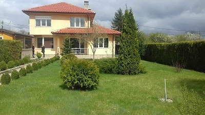 Продава КЪЩА, гр. София, с. Волуяк