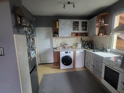 Продава КЪЩА, гр. София, с. Волуяк, снимка 7 - Къщи - 53071543