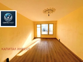 2-стаен град Разград, Орел 1