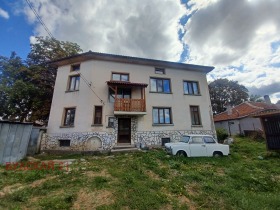 Hus Samokov, region Sofia