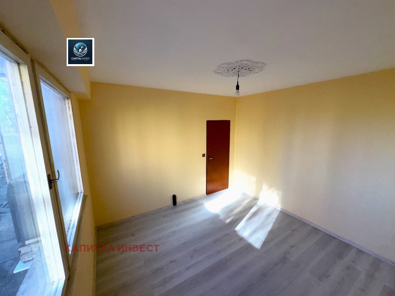 Na sprzedaż  1 sypialnia Razgrad , Orel , 60 mkw | 67042361 - obraz [8]