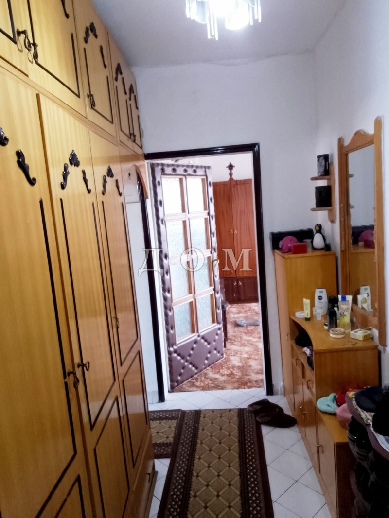 Na prodej  1 ložnice Šumen , Everest , 65 m2 | 52873658 - obraz [3]