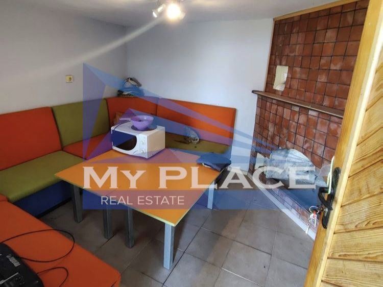 Продава ВИЛА, гр. Шумен, м-т Чашка, снимка 7 - Вили - 52115138