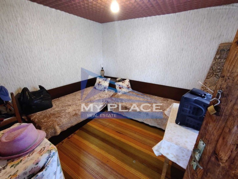 Продава ВИЛА, гр. Шумен, м-т Чашка, снимка 5 - Вили - 52115138