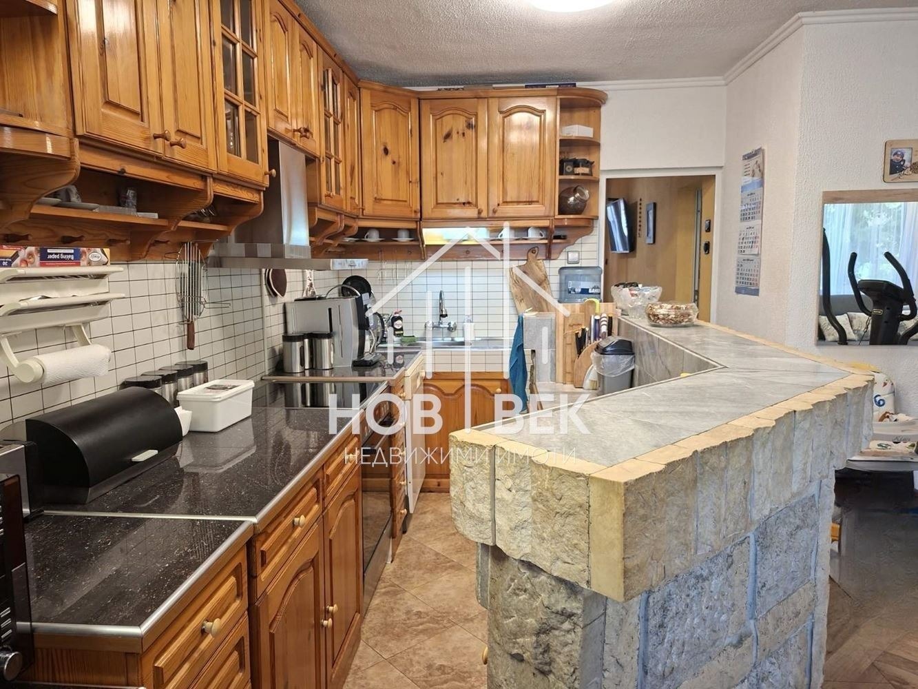 Продава 3-СТАЕН, гр. Варна, Лятно кино Тракия, снимка 3 - Апартаменти - 55703265