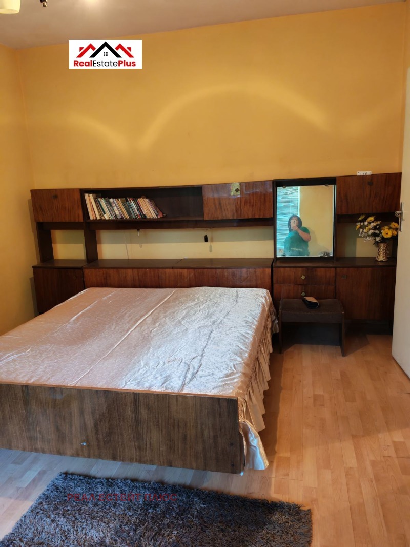 Продава 2-СТАЕН, гр. Плевен, Сторгозия, снимка 3 - Апартаменти - 53424699