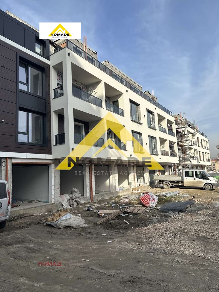 Продава 3-СТАЕН, гр. Пловдив, Остромила, снимка 3 - Апартаменти - 54819165