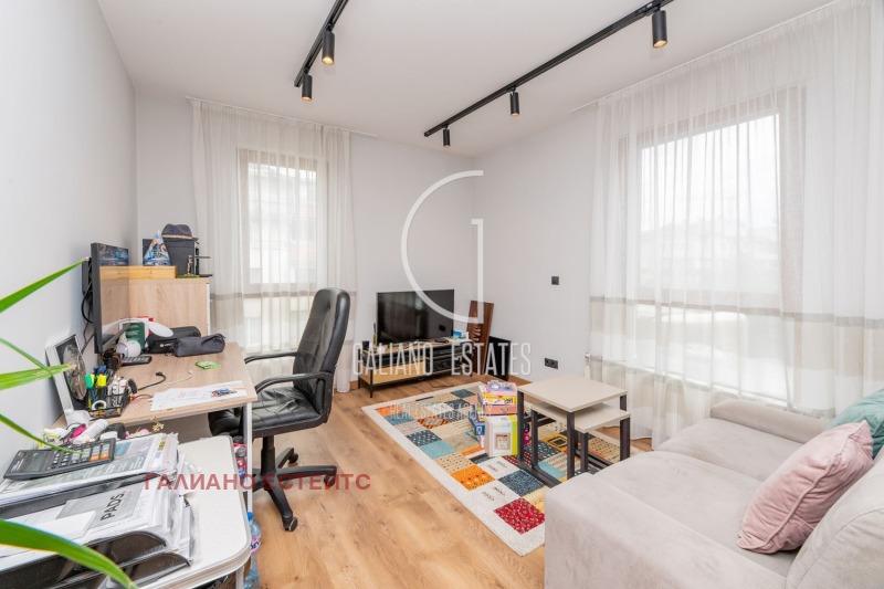 Продава МНОГОСТАЕН, гр. София, Лагера, снимка 11 - Апартаменти - 51654759