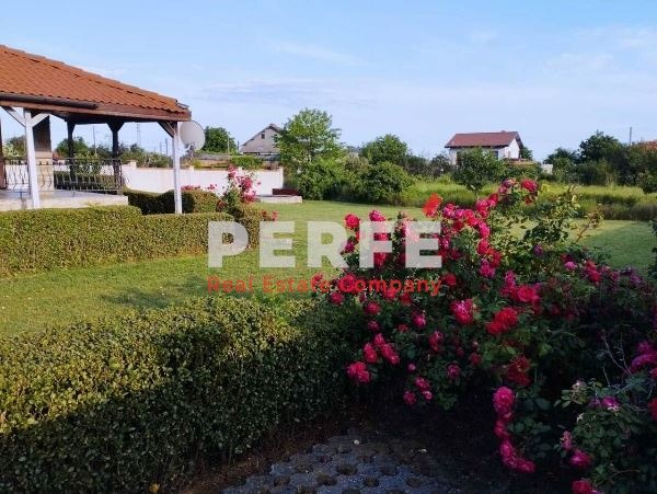 Eladó  Ház Burgas , Brjastovec , 105 négyzetméter | 12774523