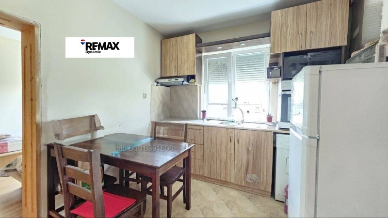 Продава КЪЩА, гр. Камено, област Бургас, снимка 3 - Къщи - 52361481