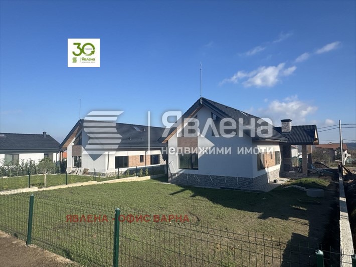 Продава КЪЩА, гр. Варна, с. Звездица, снимка 6 - Къщи - 53892982