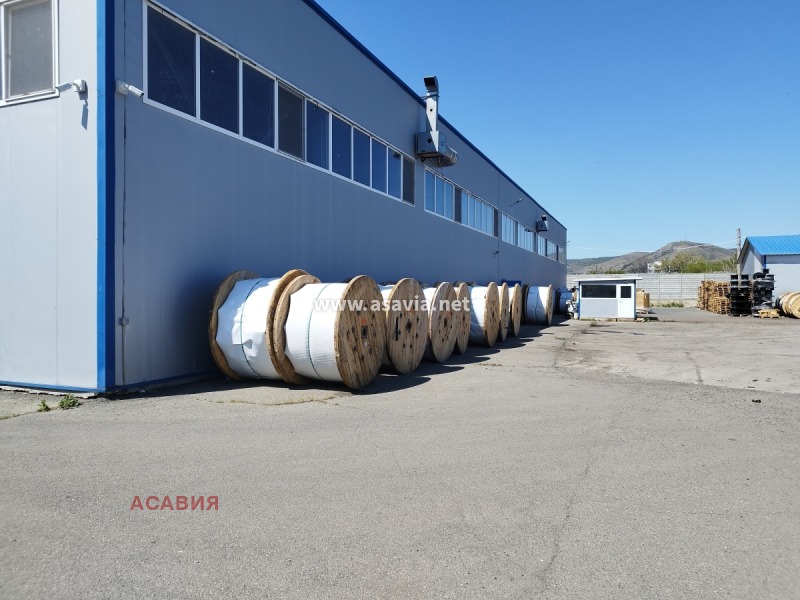 Zu verkaufen  Industriegebäude region Burgas , Ajtos , 3455 qm | 94429364 - Bild [2]