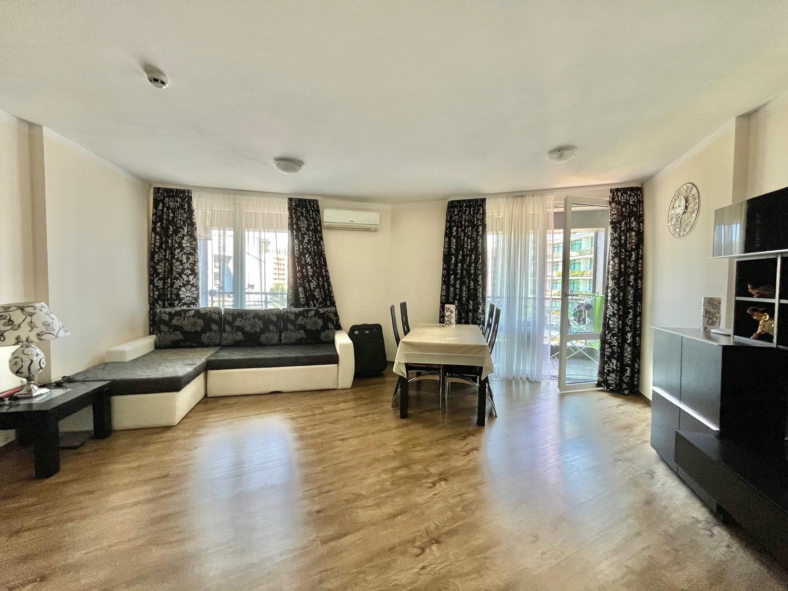 Продава 2-СТАЕН, к.к. Слънчев бряг, област Бургас