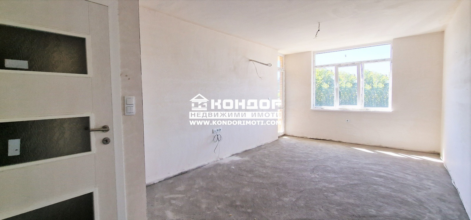Продава 2-СТАЕН, гр. Пловдив, Кючук Париж, снимка 3 - Апартаменти - 54602328