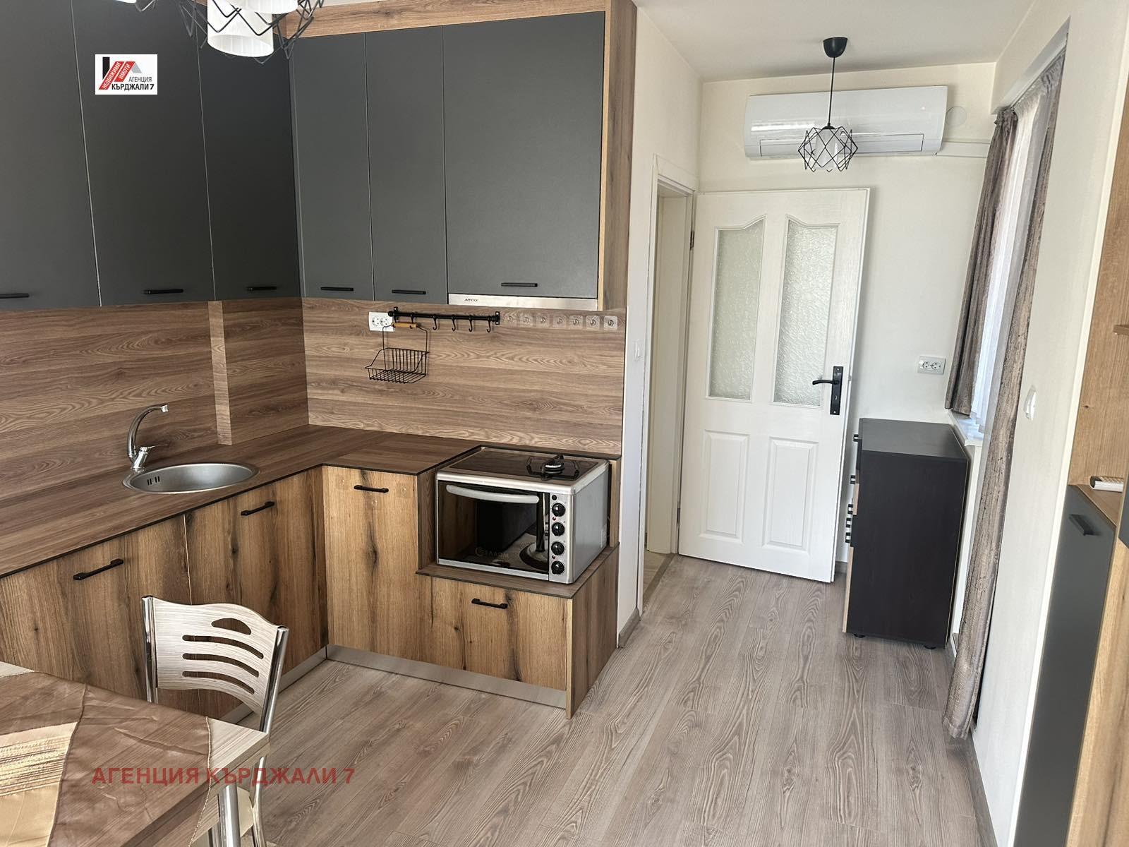 Продава 2-СТАЕН, гр. Кърджали, Център, снимка 2 - Апартаменти - 55896168