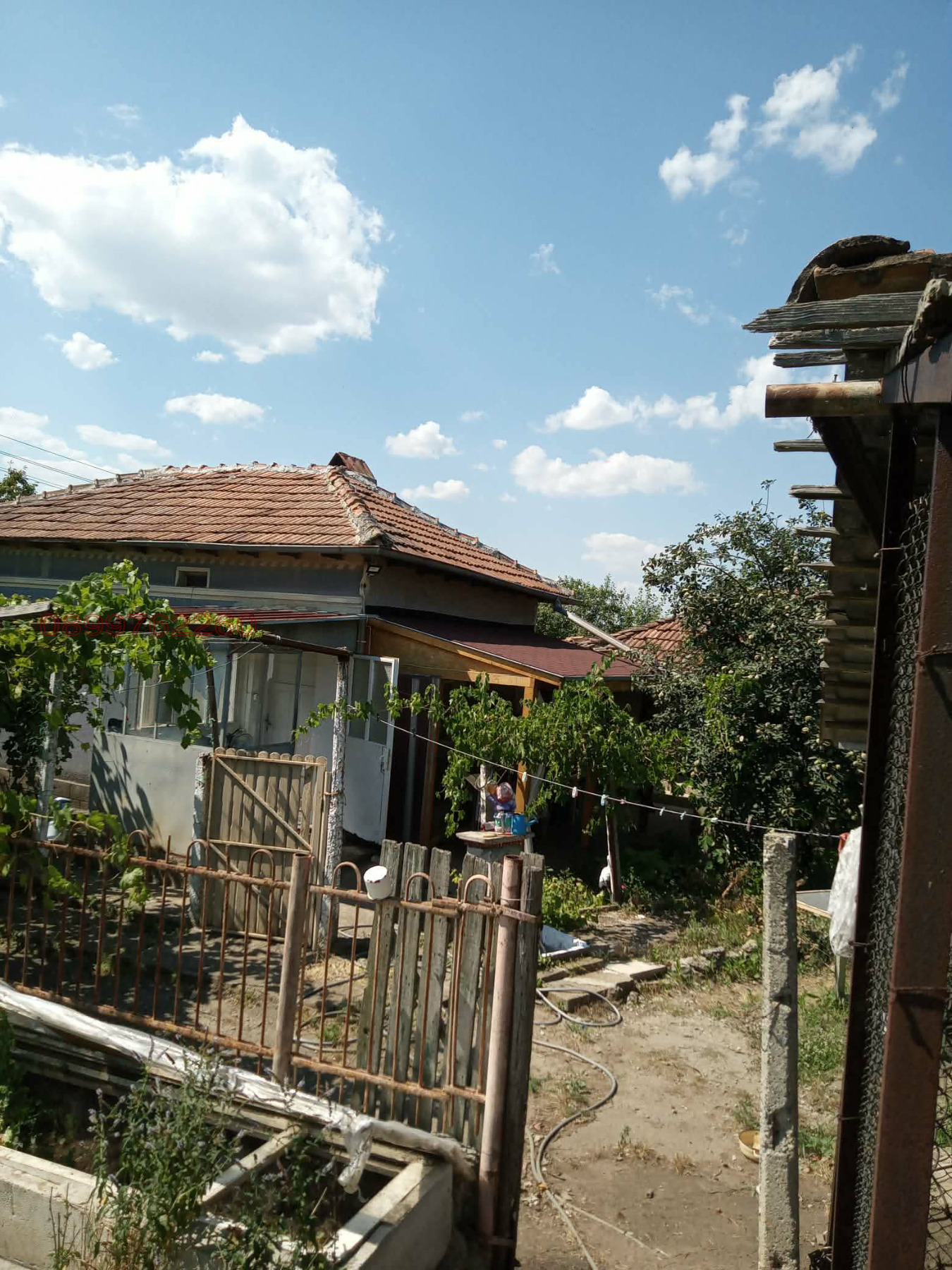 Продава КЪЩА, с. Свобода, област Добрич