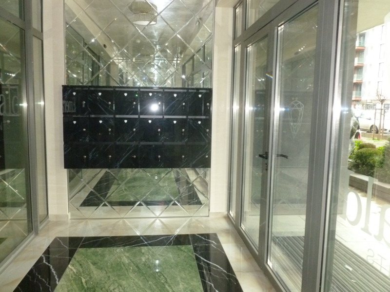 Продава 4-СТАЕН в град София, Манастирски ливади - 188 кв.м / 535 800 € » 1 047 933.71 лв., АГЕНЦИЯ 'ТЕМЕНУГА' НЕДВИЖИМИ ИМОТИ