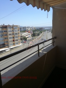 Estudio Rudnik, Burgas