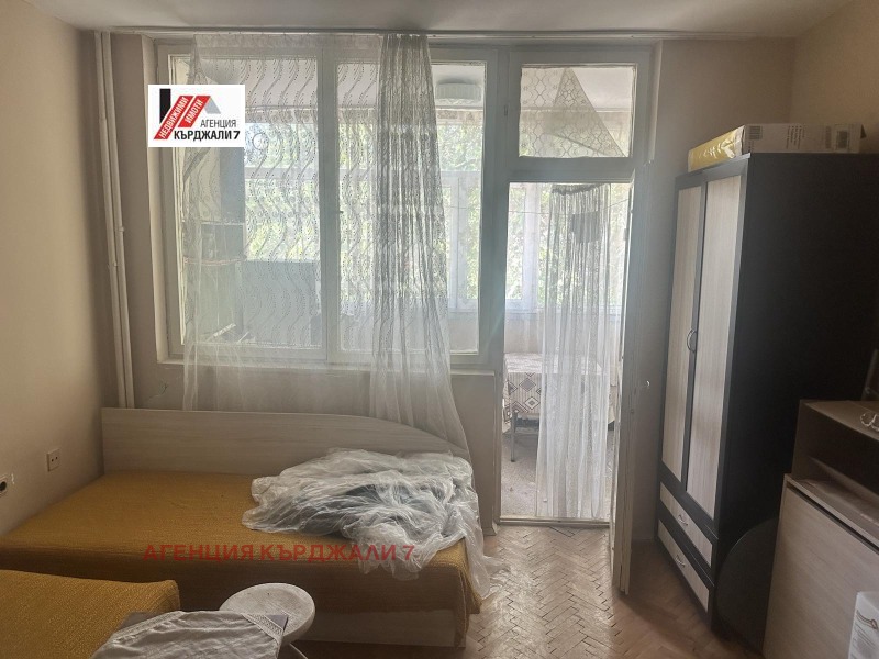 For Sale  1 bedroom Kardzhali , Tsentar , 46 sq.m | 84476173