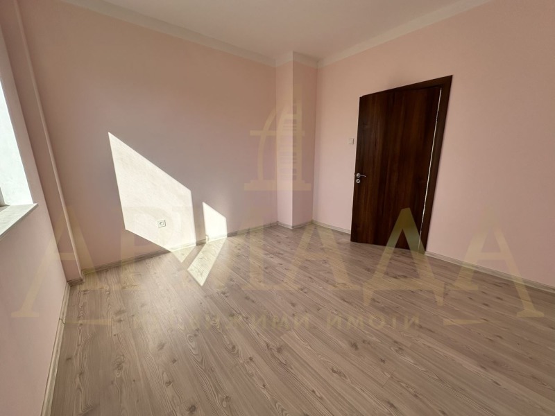 De vânzare  2 dormitoare Plovdiv , Traciia , 70 mp | 23804966 - imagine [8]