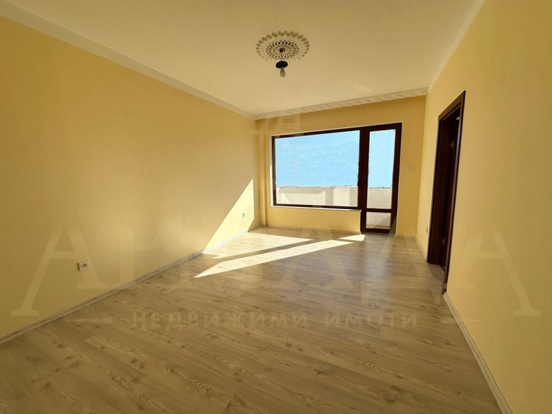 De vânzare  2 dormitoare Plovdiv , Traciia , 70 mp | 23804966