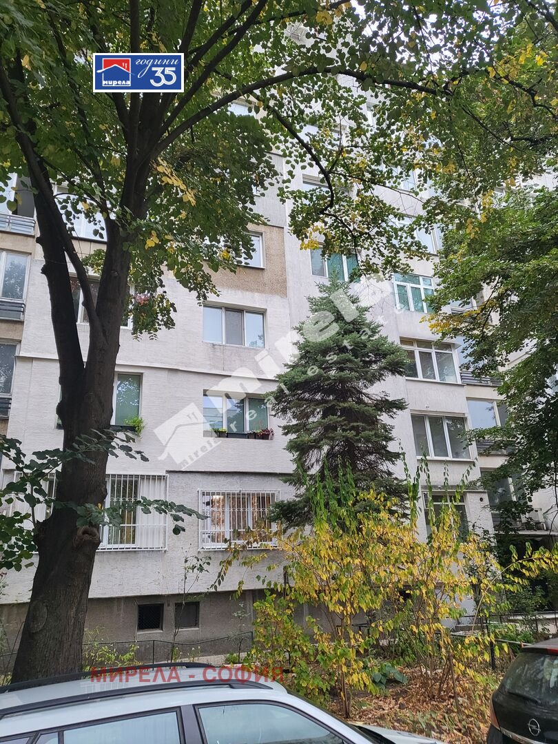 Продава 3-СТАЕН, гр. София, Борово