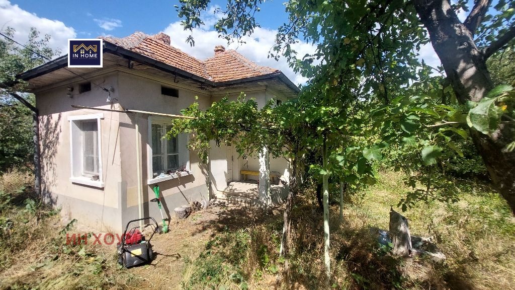 Продава КЪЩА, с. Горна Кремена, област Враца