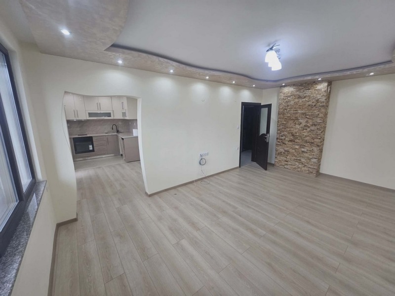 Продава 3-СТАЕН в град Кърджали, Център - 92 кв.м / 175 000 € » 342 270.25 лв., ТБС БГПРОПЪРТИС
