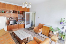 1 chambre Trakiya, Plovdiv 1