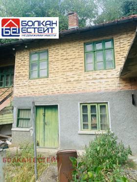Продажба на имоти в с. Емен, област Велико Търново - изображение 3 