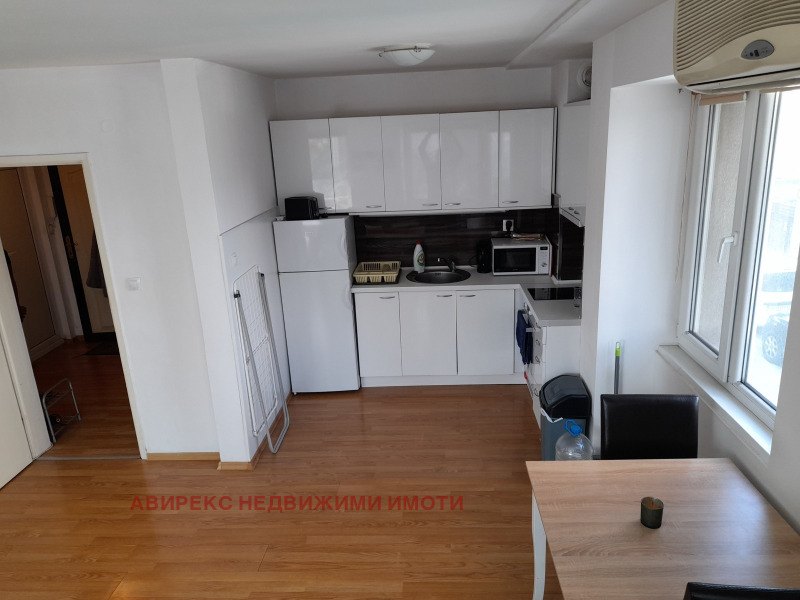 À venda  Estúdio Plovdiv , Mladejki Halm , 45 m² | 51865942 - imagem [2]