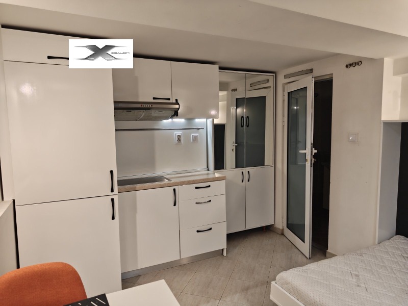 Продава 1-СТАЕН, гр. София, Център, снимка 8 - Апартаменти - 53263417