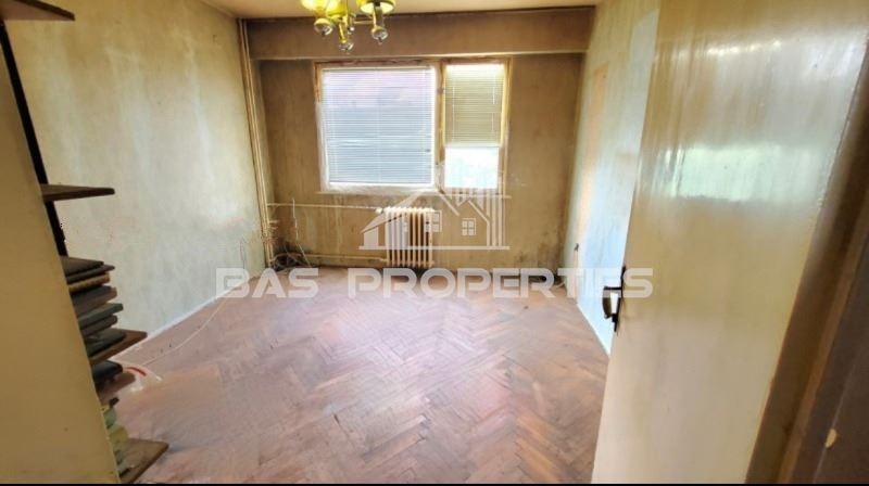 Продава  2-стаен град София , Свобода , 67 кв.м | 11125408