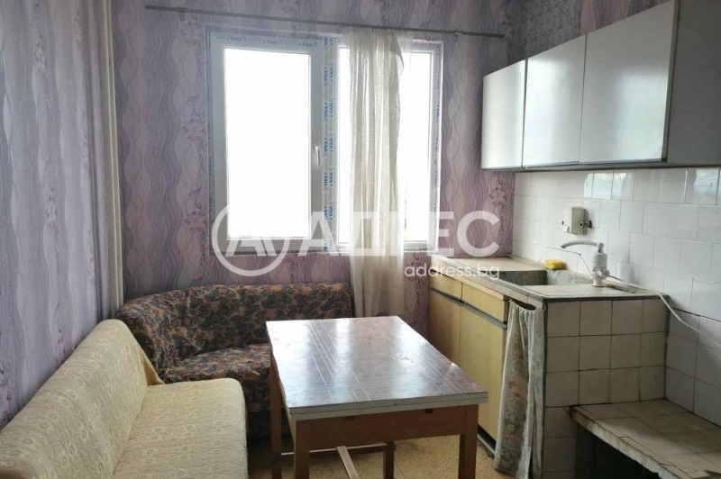 Продава 2-СТАЕН, гр. Ямбол, Хале, снимка 2 - Апартаменти - 52445351