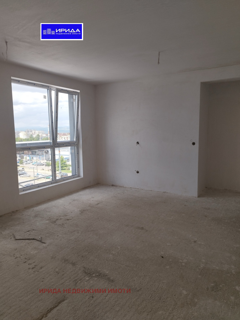 Na prodej  2 ložnice Sofia , Ljulin - centar , 118 m2 | 10760325 - obraz [2]