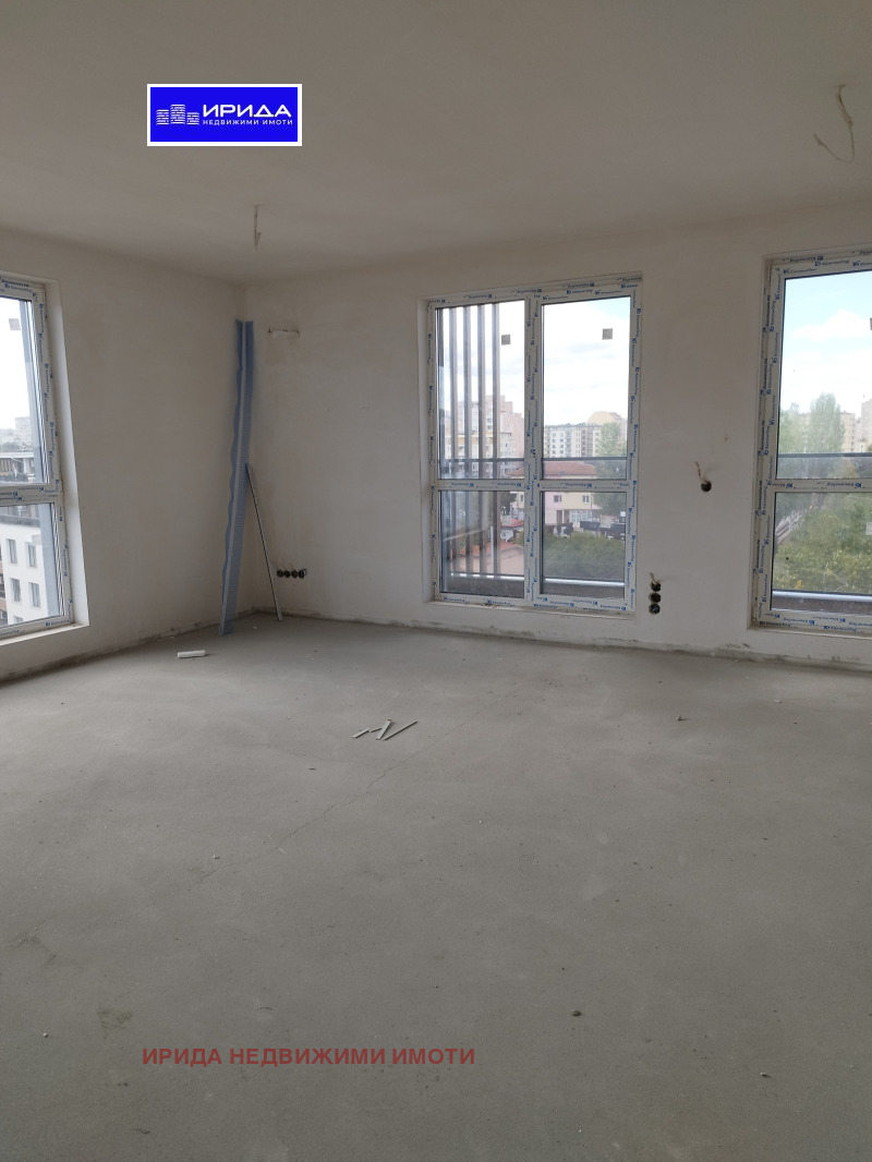 Na prodej  2 ložnice Sofia , Ljulin - centar , 118 m2 | 10760325 - obraz [6]