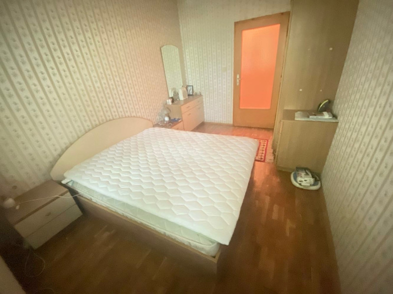 En venta  2 dormitorios Sofia , zh.gr.Yuzhen park , 85 metros cuadrados | 19780165 - imagen [13]