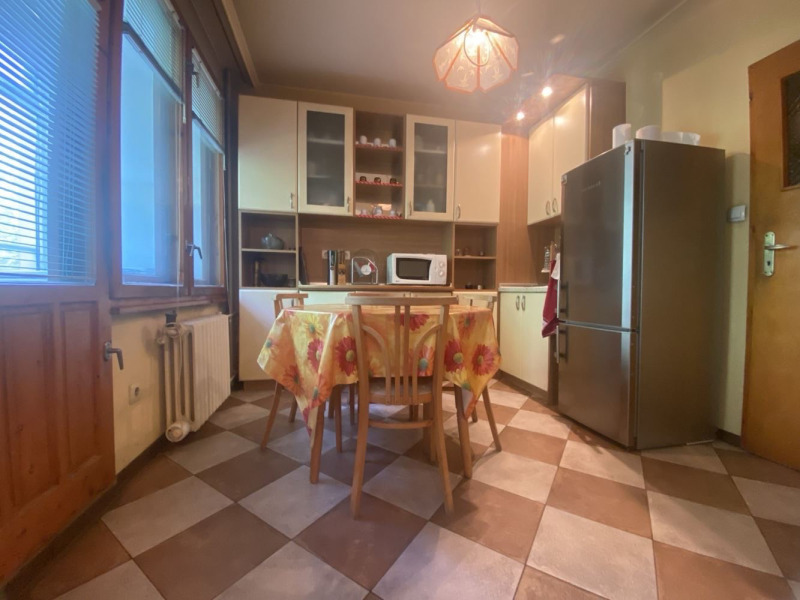 En venta  2 dormitorios Sofia , zh.gr.Yuzhen park , 85 metros cuadrados | 19780165 - imagen [3]