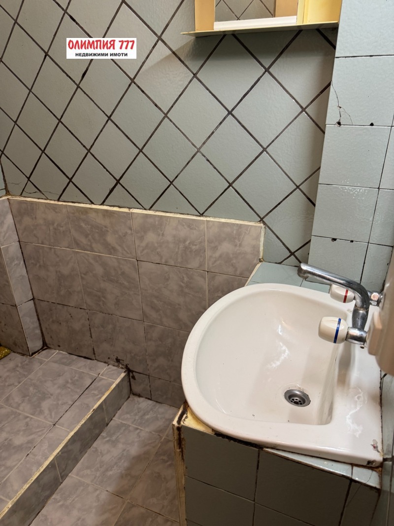 Eladó  2 hálószobás Pleven , Sirok centar , 85 négyzetméter | 99611138 - kép [9]