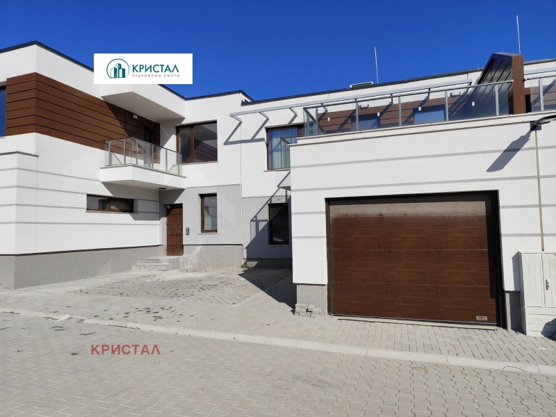 Продава КЪЩА, с. Марково, област Пловдив, снимка 13 - Къщи - 49102591