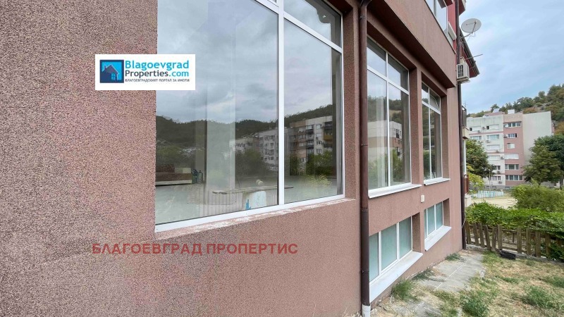 In vendita  Edificio industriale Blagoevgrad , Elenovo 2 , 200 mq | 83288303