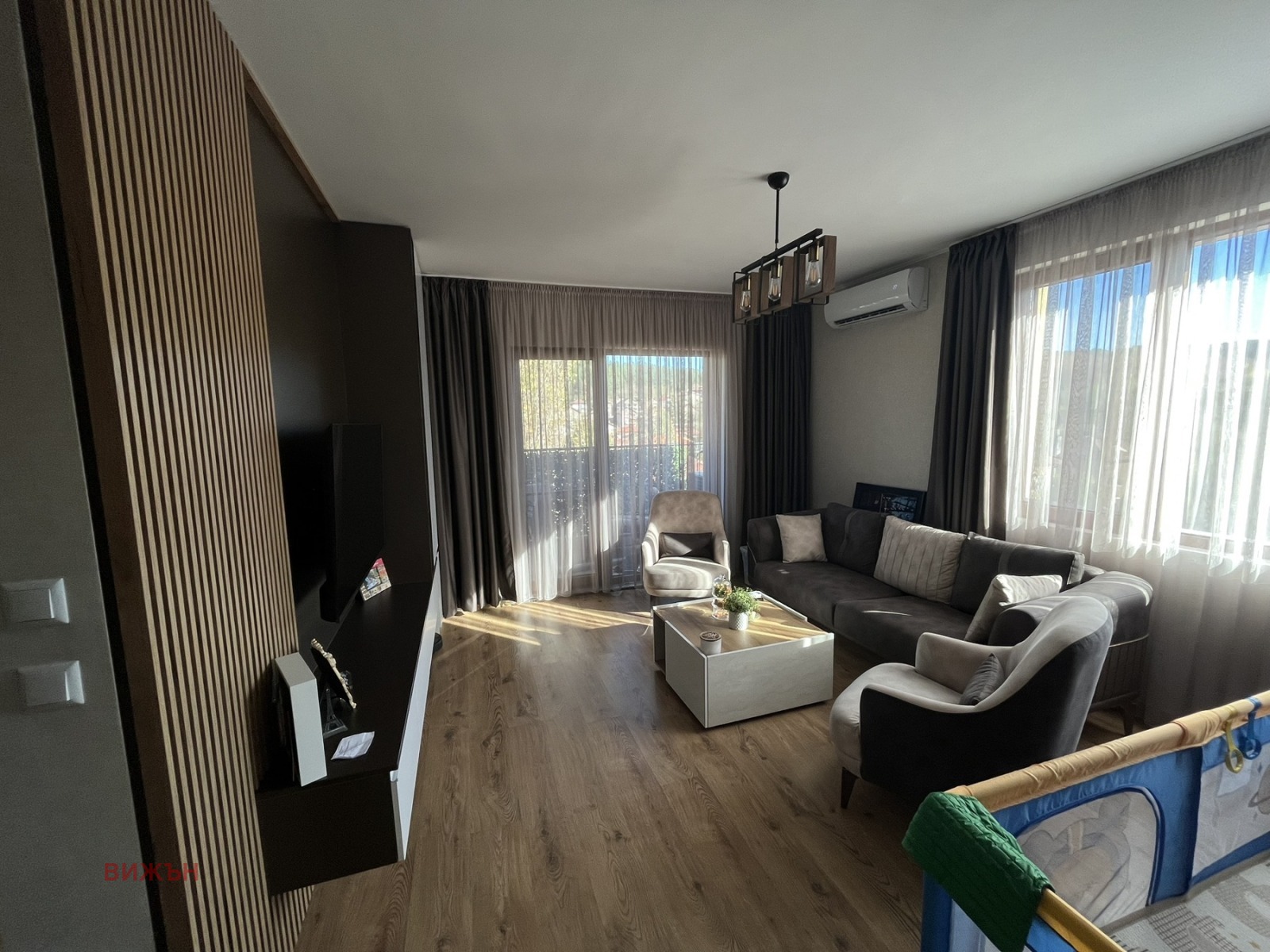 Продава 2-СТАЕН, гр. Перник, Изток, снимка 3 - Апартаменти - 54346570