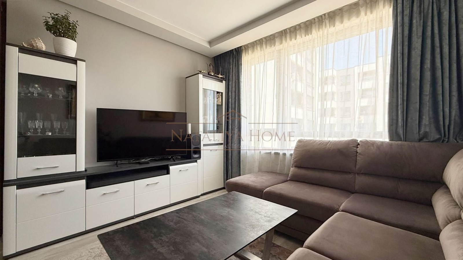 Продава  3-стаен град Бургас , Хоризонт , 101 кв.м | 32086666