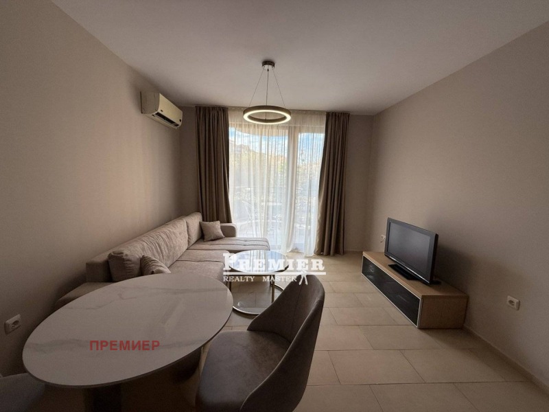 Продава 2-СТАЕН в област Бургас, к.к. Слънчев бряг - 58 кв.м / 79 000 € » 154 510.57 лв., ПРЕМИЕР