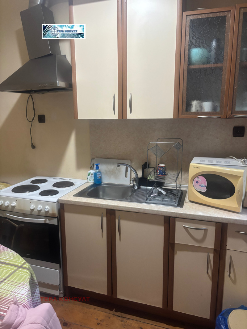 Продава 3-СТАЕН в град Плевен, Идеален център - 100 кв.м / 100 000 € » 195 583.00 лв., ТЕРА КОНСУЛТ