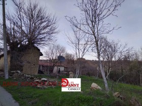 Продажба на имоти в с. Туркинча, област Габрово - изображение 14 