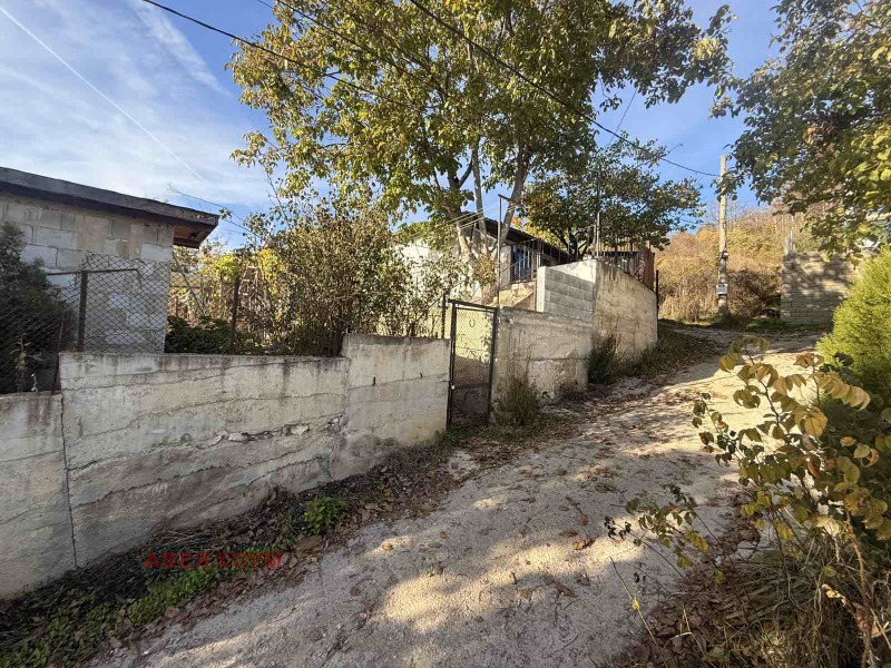 Продава ВИЛА, гр. Варна, м-т Планова, снимка 2 - Вили - 52378469