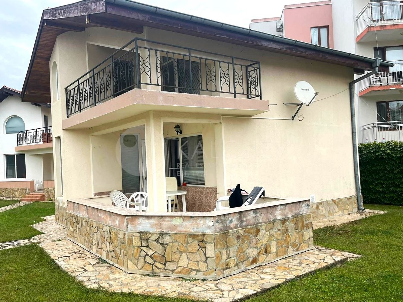 Продава КЪЩА, с. Кранево, област Добрич, снимка 2 - Къщи - 56267344